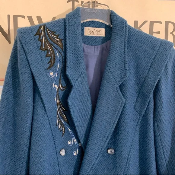 Vintage Fly Over cobalt tweed skirt suit with embroidery and rhinestones size 9 - Picture 4 of 15